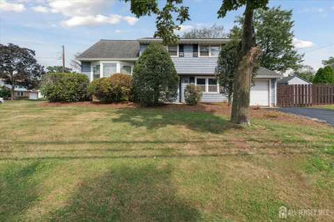 52 Greenbrook Road, Middlesex, NJ 08846