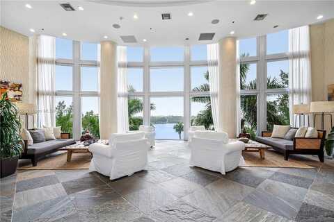 2641 N Flamingo Rd, Sunrise, FL 33323