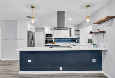 851 SW 49th Ter, Margate, FL 33068