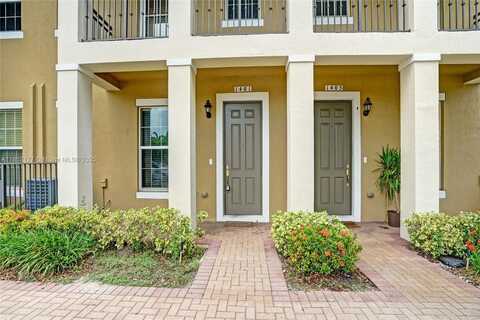1401 SW 147th Ter, Pembroke Pines, FL 33027