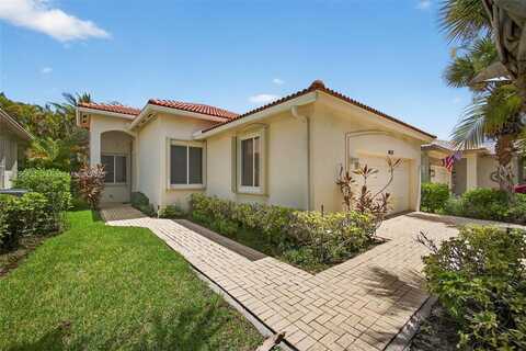9633 Sandpiper Ln, West Palm Beach, FL 33411