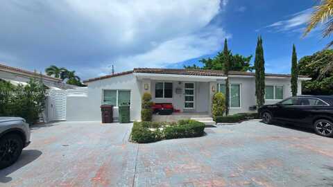 265 W 53rd Ter, Hialeah, FL 33012
