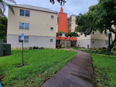 8245 Lake Dr, Doral, FL 33166