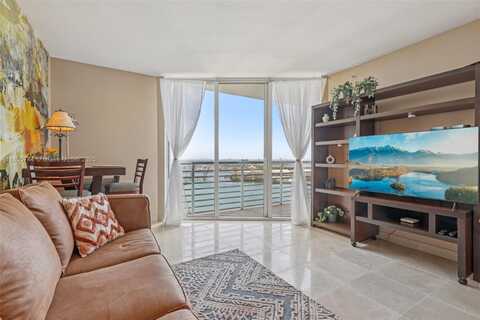 335 S Biscayne Blvd, Miami, FL 33131