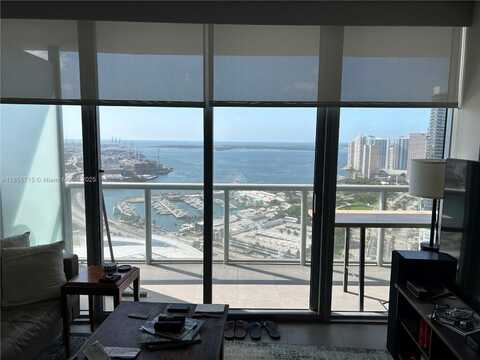 888 Biscayne Blvd, Miami, FL 33132
