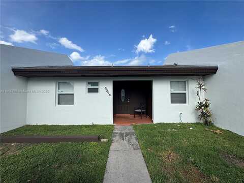 5303 SW 137th Ct, Miami, FL 33175