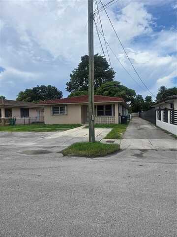 8857 SW 27 Street, Miami, FL 33165