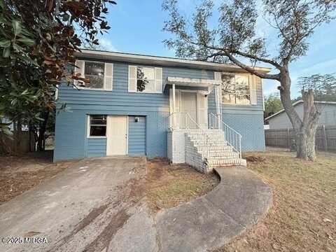 3982 Kings Park Circle, Macon, GA 31217