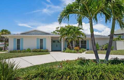 910 OAKWOOD DRIVE, LARGO, FL 33770