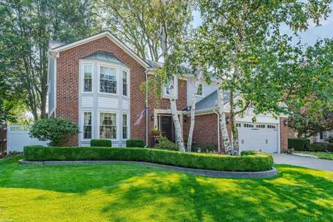 43860 Cadburry, Clinton Township, MI 48038