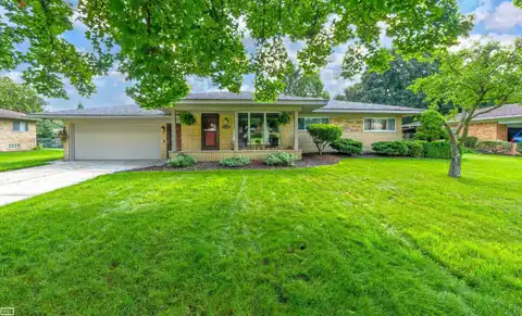 53246 Sophia, Shelby, MI 48316