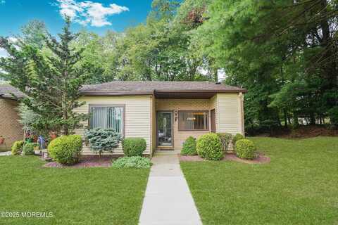 184f Cross Slope Court, Manalapan, NJ 07726