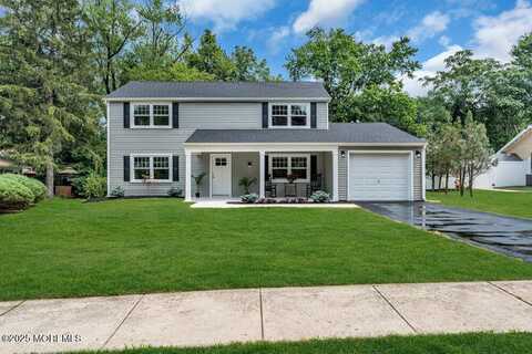 8 Imperia Place, Aberdeen, NJ 07747