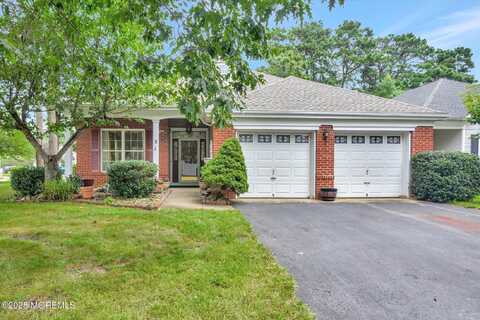 2 Amberwinds Court, Lakewood, NJ 08701