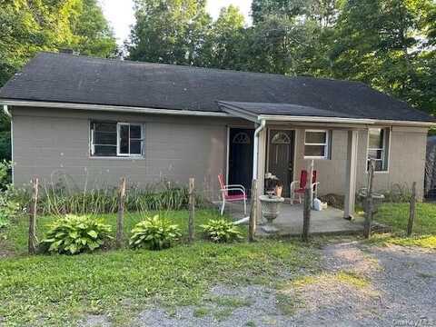 124 Ridge Road, Montgomery, NY 12549