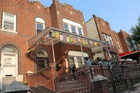 31-29 88th Street, East Elmhurst, NY 11369