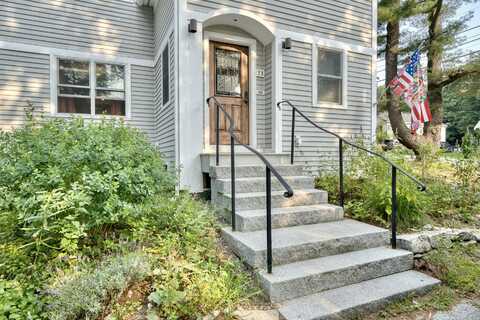 78 Central Street, Hallowell, ME 04347