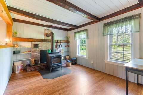 496 Litchfield Road, Farmingdale, ME 04344