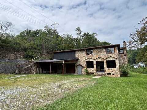 900 Lyndale Ave, BLUEFIELD, WV 24701