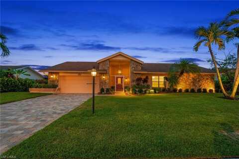 1203 Foxfire, NAPLES, FL 34104