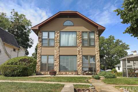 215 S Northwest Highway, Cary, IL 60013