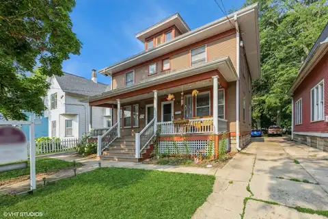 208-210-212 Blackhawk Street, Aurora, IL 60506