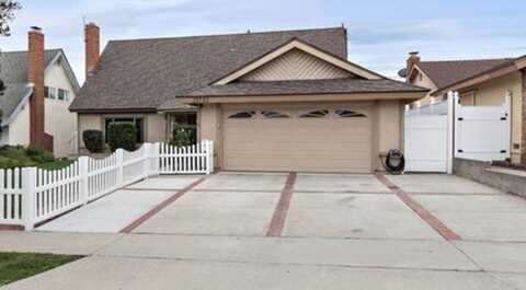 23732 Cavanaugh Road, Lake Forest, CA 92630