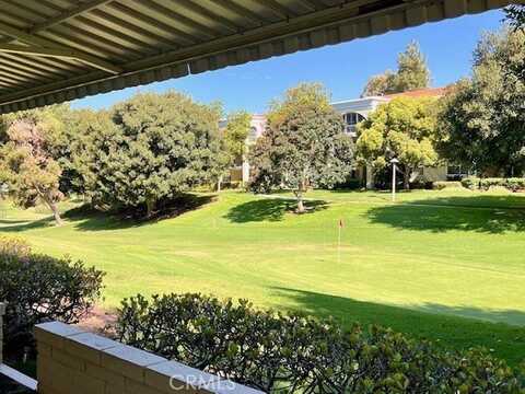 5472 Paseo Del Lago E, Laguna Woods, CA 92637
