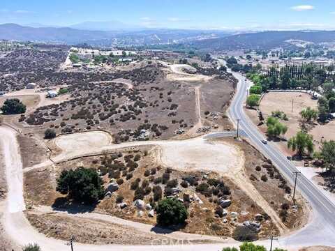 38662 E Benton Road, Temecula, CA 92592