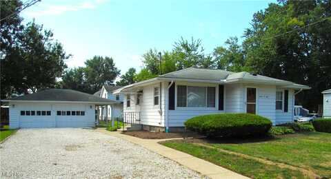 708 Francis Avenue, Cuyahoga Falls, OH 44221