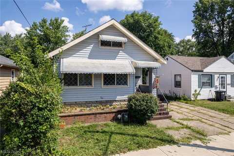 13516 Astor Avenue, Cleveland, OH 44135