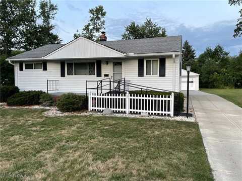 4531 Selhurst Road, North Olmsted, OH 44070