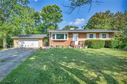 1393 Princeton Drive, Brunswick, OH 44212
