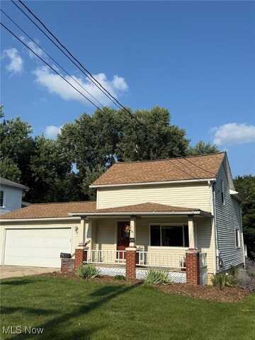 650 S Broadway Street, Medina, OH 44256