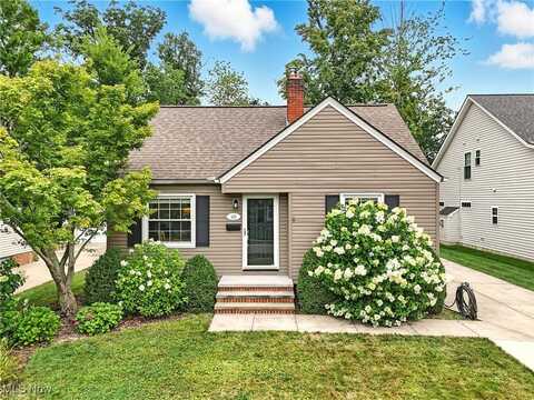469 Canterbury Road, Bay Village, OH 44140