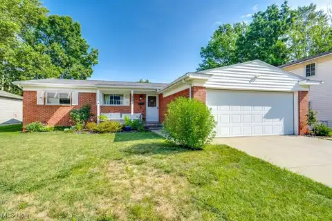 212 Georgia Avenue, Elyria, OH 44035