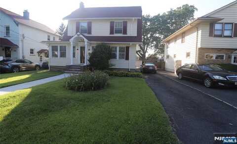 290 Ridge Road, Rutherford, NJ 07070
