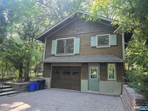 29 7th Street, Cresskill, NJ 07626