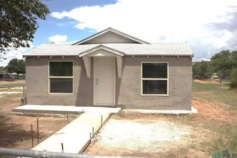 1120 N J Avenue, Portales, NM 88130