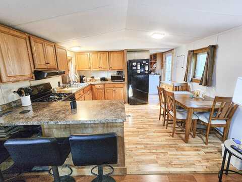 10 Addison Drive, Berlin, VT 05602