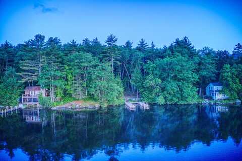 4 Schneider Road, Moultonborough, NH 03254