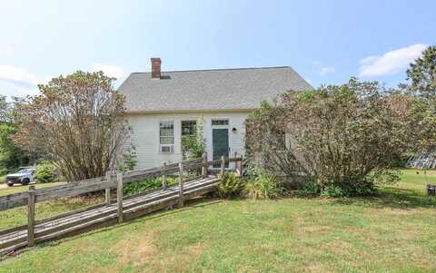 4 Youngs Hill Road, Loudon, NH 03307
