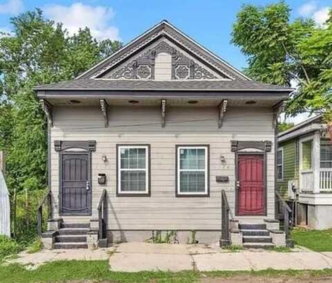 1726 TOURO Street, New Orleans, LA 70116