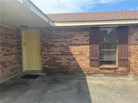 2824 PAKENHAM Drive, Chalmette, LA 70043