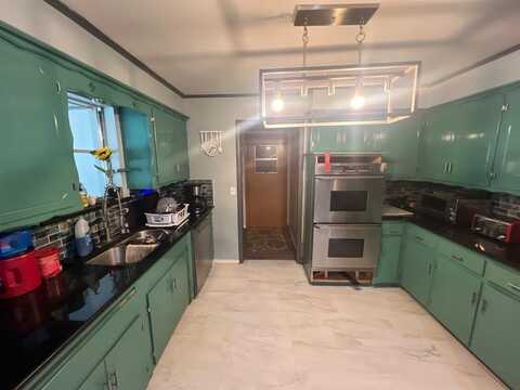 3128 Del View Drive, Del City, OK 73115