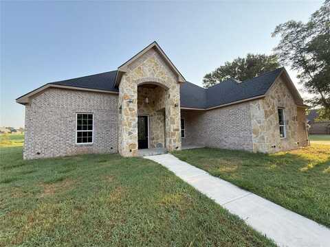 1007 legend Avenue, Bonham, TX 75418