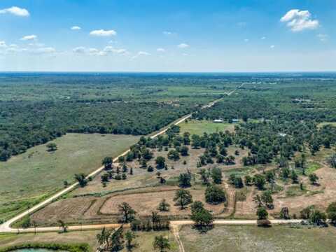 4090 County Road 444, Nixon, TX 78140