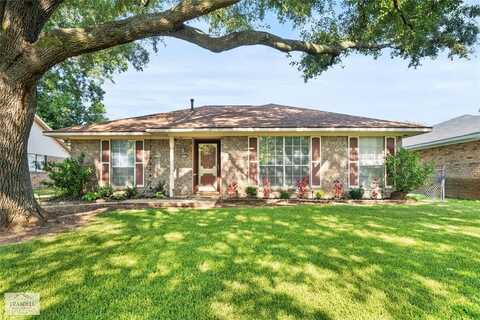 8649 Chalmette Drive, Shreveport, LA 71115