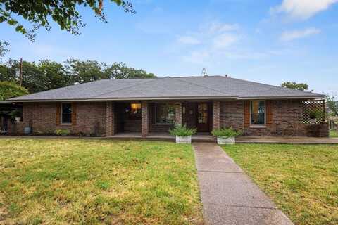 2201 J E Woody Road, Springtown, TX 76082
