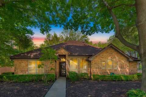 3802 Bluegrass Drive, Grand Prairie, TX 75052